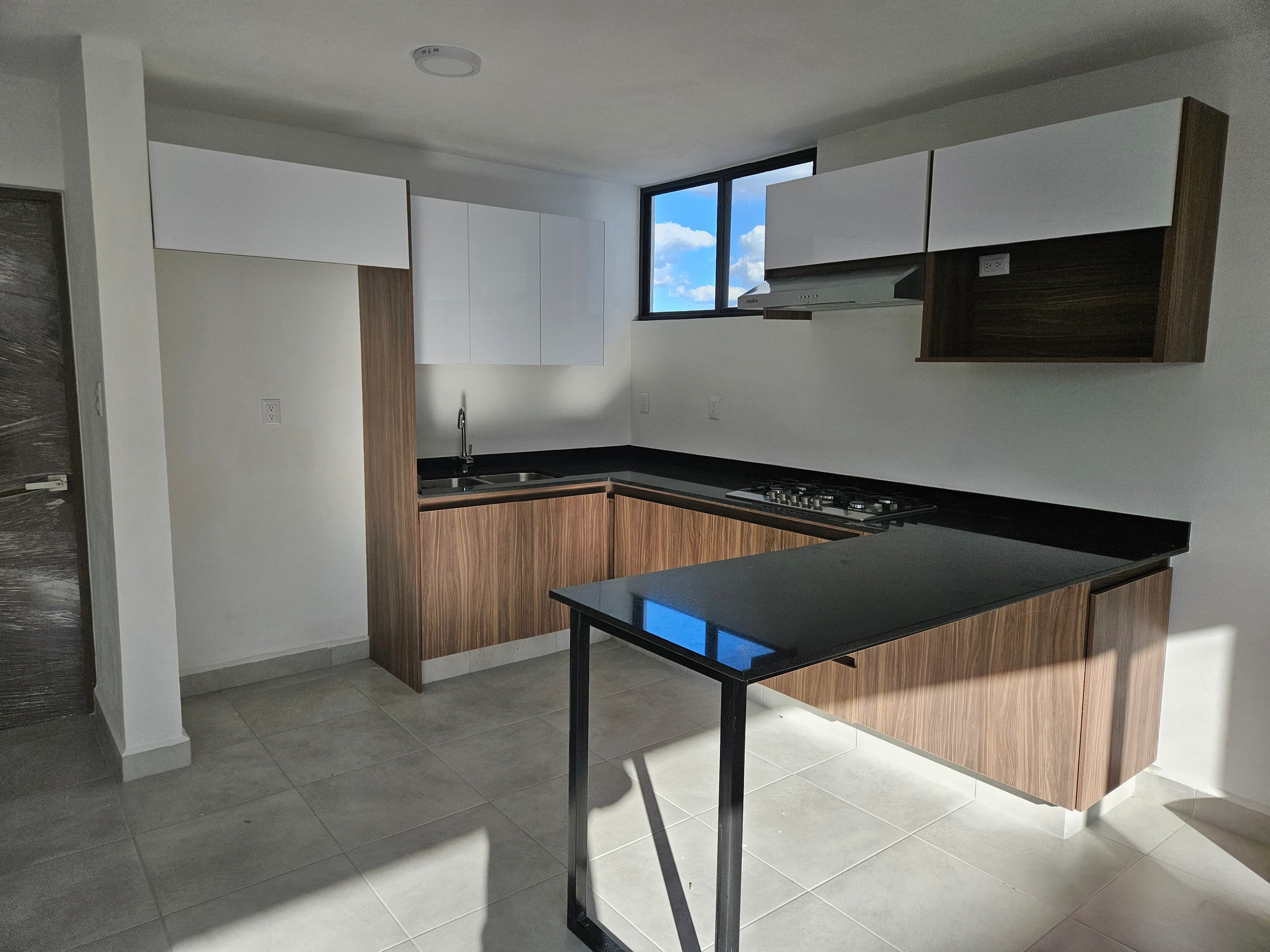 slider image 0