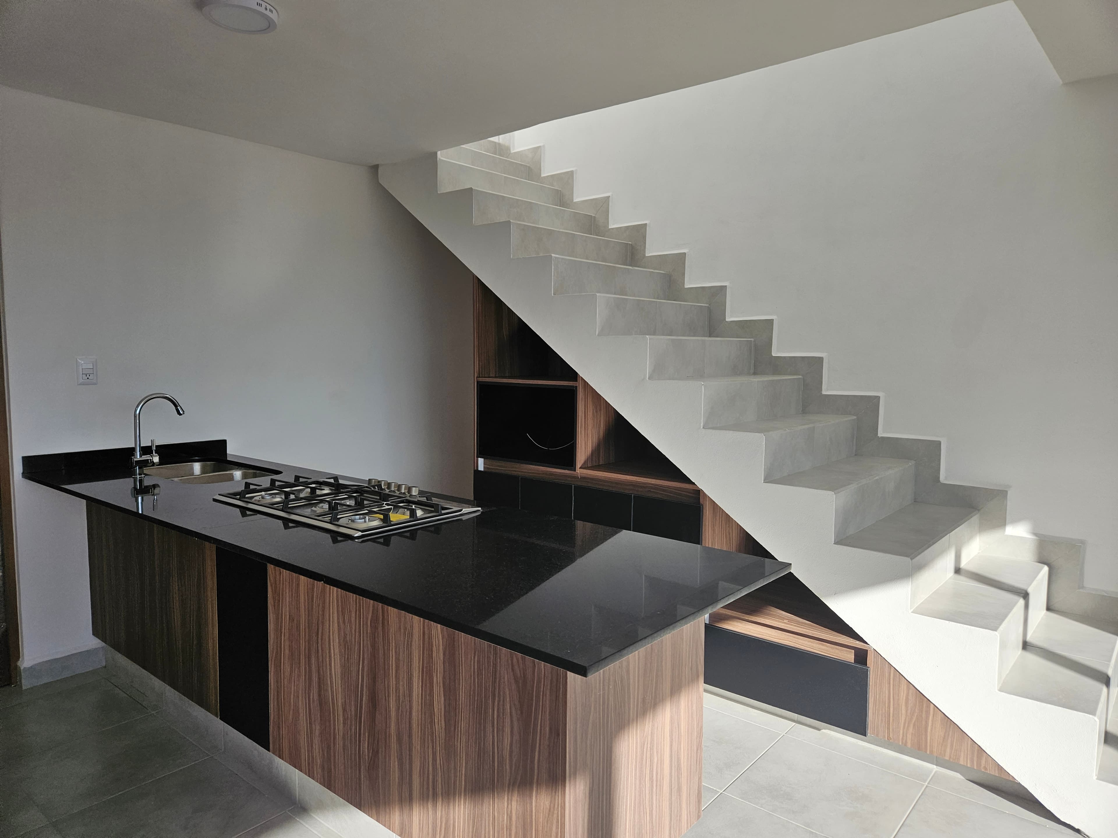 slider image 4