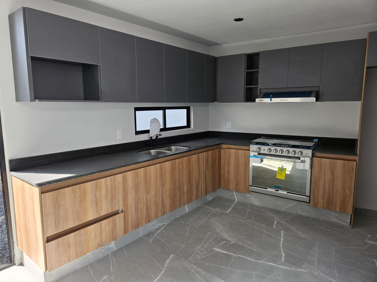 slider image 7